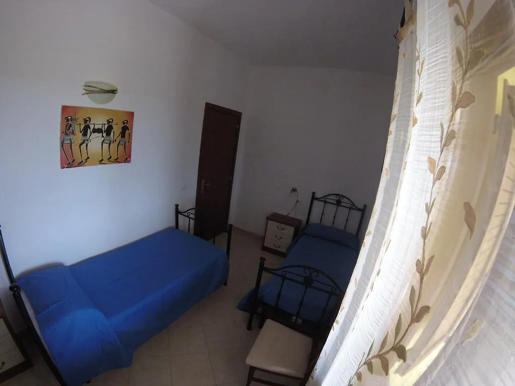 Villa Paola Valledoria  Bed & Breakfast